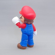 マリオ・背面