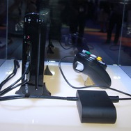 変換アダプタと特製コントローラー