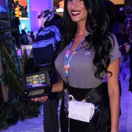 【E3 2014】お待たせしました!!今年も○○寸前な美人コンパニオンをご紹介