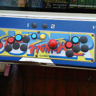 当時の姿のまま中古ビル内に放棄されていた90年代ゲーセン