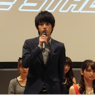 舞台「ダンガンロンパ」制作発表会を実施 ─ 原作ファンの神田沙也加さん含むキャスト勢16名のコメントを一挙掲載、「ダブル葉隠に期待だべ」