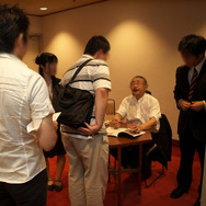 終演後には、植松氏のサイン会も!