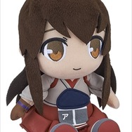 かわいくぺたんと座った『艦これ』おすわりぬいぐるみに「金剛」と「赤城」が登場