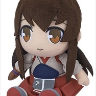 かわいくぺたんと座った『艦これ』おすわりぬいぐるみに「金剛」と「赤城」が登場