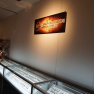「モンスターハンター展」の内部に潜入!初代『MH』構想時の資料やUSJによる造形物などがビッシリ!