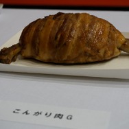 「モンスターハンター展」の内部に潜入!初代『MH』構想時の資料やUSJによる造形物などがビッシリ!