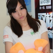 【China Joy 2014】雨の上海、でも熱気十分の会場でお出迎え、美女コンパニオン二日目編