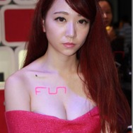 【China Joy 2014】雨の上海、でも熱気十分の会場でお出迎え、美女コンパニオン二日目編