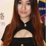 【China Joy 2014】雨の上海、でも熱気十分の会場でお出迎え、美女コンパニオン二日目編