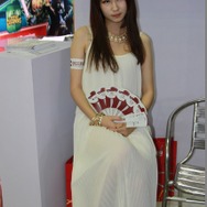 【China Joy 2014】雨の上海、でも熱気十分の会場でお出迎え、美女コンパニオン二日目編