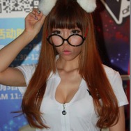 【China Joy 2014】雨の上海、でも熱気十分の会場でお出迎え、美女コンパニオン二日目編