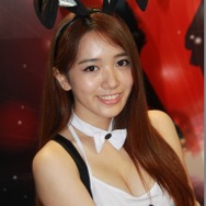 【China Joy 2014】雨の上海、でも熱気十分の会場でお出迎え、美女コンパニオン二日目編