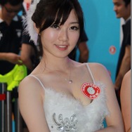 【China Joy 2014】雨の上海、でも熱気十分の会場でお出迎え、美女コンパニオン二日目編