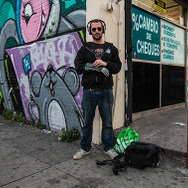 「パワーグローブ」の歴史に迫るドキュメンタリー映画がKickstarterに登場