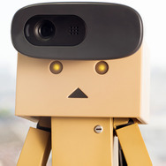 リボルテックとしても使える「ダンボー」のUSBハブ登場、様々なUSB機器と合体させる新たな遊びも