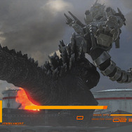 ゴジラも負けじと反撃