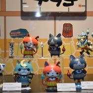 「キャラホビ2014」バンダイブースに巨大食玩ネオ・ジオングが登場