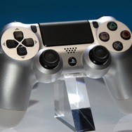 【SCEJA PC 14】メタルスライムのPS4本体とPS Vitaの新カラーをチェック