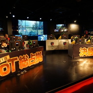 第1回『World of Tanks』総占拠決勝大会フォトレポート、「萌え萌えドゥ～ん！」