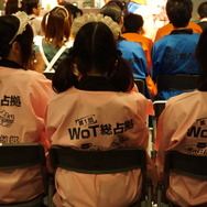 第1回『World of Tanks』総占拠決勝大会フォトレポート、「萌え萌えドゥ～ん！」