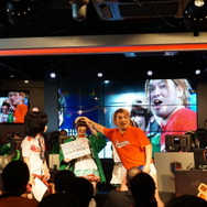 第1回『World of Tanks』総占拠決勝大会フォトレポート、「萌え萌えドゥ～ん！」