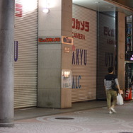 【Xbox One発売】午前0時の新宿は行列なし