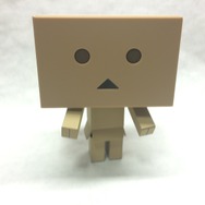 ミニダンボーではちょっと頭でっかち
