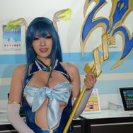 【TGS 2014】出足は好調? ともかく美しいコンパニオンの皆様をご紹介！
