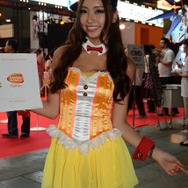 【TGS 2014】出足は好調? ともかく美しいコンパニオンの皆様をご紹介！
