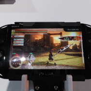 【TGS 2014】『ゴッドイーター2 レイジバースト』発表されたばかりの新武器、新システムを早速試遊体験! 操作感に手ごたえアリ