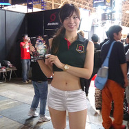 【TGS 2014】GamerBeeやボンちゃん選手が登場、『ウルIV』コラボ製品も ― AverMediaブースレポ