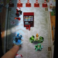 【TGS 2014】ボクセルでロボットを作って戦うスマホ向けひっぱりACT『Qubot』は、3Dプリンタ出力も可能