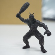 【閲覧注意】食玩「テラフォーマーズ　スワームフィギュア」15,000円分を会社のデスクに並べてみた