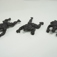 【閲覧注意】食玩「テラフォーマーズ　スワームフィギュア」15,000円分を会社のデスクに並べてみた