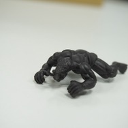 【閲覧注意】食玩「テラフォーマーズ　スワームフィギュア」15,000円分を会社のデスクに並べてみた