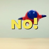 海外版『P4U2』開封動画 ― ストレス発散に適したクマのサンドバッグや、タロットカードが付属