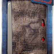 ハンターなら気になる「モンスターの皮」をイメージした3DS LL用ハンティングケースとカバー、10月11日に発売