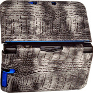 ハンターなら気になる「モンスターの皮」をイメージした3DS LL用ハンティングケースとカバー、10月11日に発売