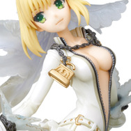 メディコム・トイより「Fate/EXTRA CCC セイバー・ブライド」が1/8スケールPVCフィギュアで登場