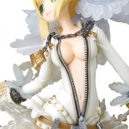 メディコム・トイより「Fate/EXTRA CCC セイバー・ブライド」が1/8スケールPVCフィギュアで登場