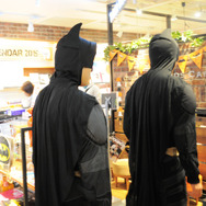 尾上松也もタジタジ？総勢75名ものバットマンが襲来し、渋谷がカオスなことに…