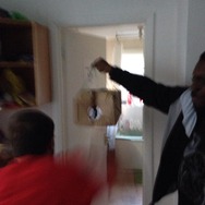 海外ゲーマー女子がホームパーティーを開催！『マイクラ』ゼリーや『メトロイド』ドリンクなど勢揃い