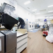 DMM、モノづくりの開発・検証施設を秋葉にオープン！ 約5億円の最新鋭機材が月額で利用可