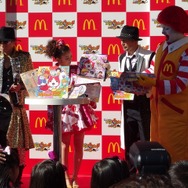 「マクドナルドオリジナル 妖怪ウォッチカレンダー2015」発表会