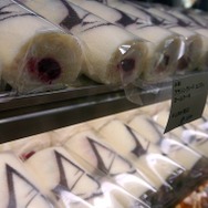 【UBIDAY 14】約12万円の『ウォッチドッグス』レザーコートも！物販コーナーフォトレポ