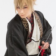 風間千景 役 鈴木勝吾