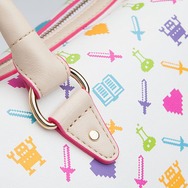 とあるボストンバックが、8bitテイストで大人かわいい