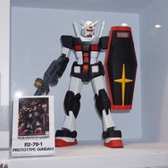 【G-STAR 2014】ガンダムをグフやユニコーン風にアレンジ！「RX-78-2」が36体立ち並ぶガンプラコーナーが熱い