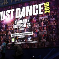 【G-STAR 2014】SCEブースステージで、何故か人間テトリスが行われる