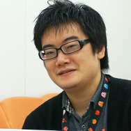 『サマーレッスン』をプレイしながら、VRの可能性と課題を原田氏に訊いた